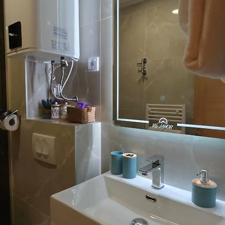 Apartman Jahor Casa 4 *